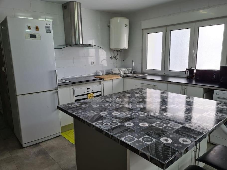 Appartement A Un Paso De La Playa, Amplio *