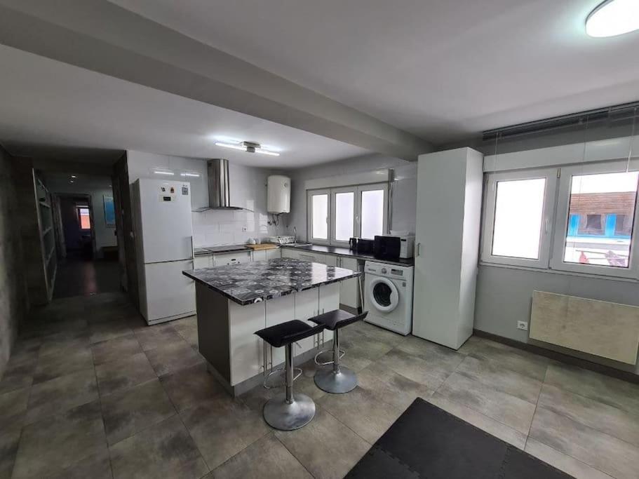 A Un Paso De La Playa, Amplio Appartement